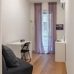 Διαμέρισμα Modern In - Garage Included *