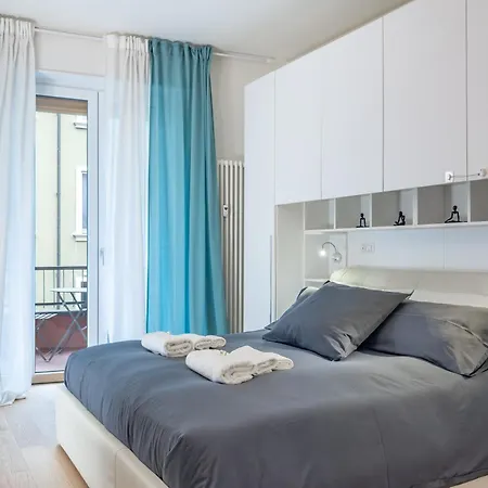 Apartamento Modern In - Garage Included Milão